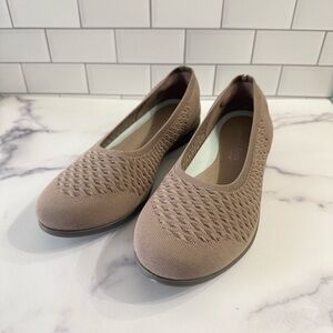 Life Stride by Bzees Khloe Latte Ballet Flats